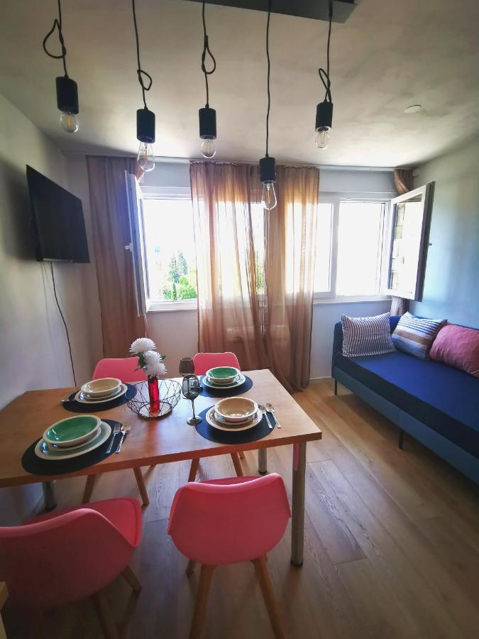 City Center Apartment Bravos Макарська Екстер'єр фото