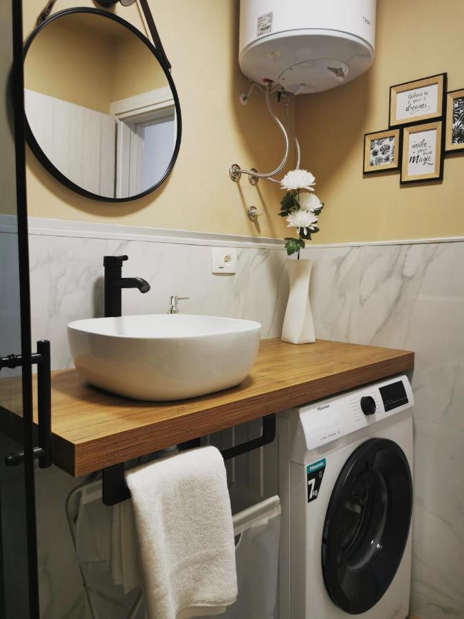 City Center Apartment Bravos Макарська Екстер'єр фото