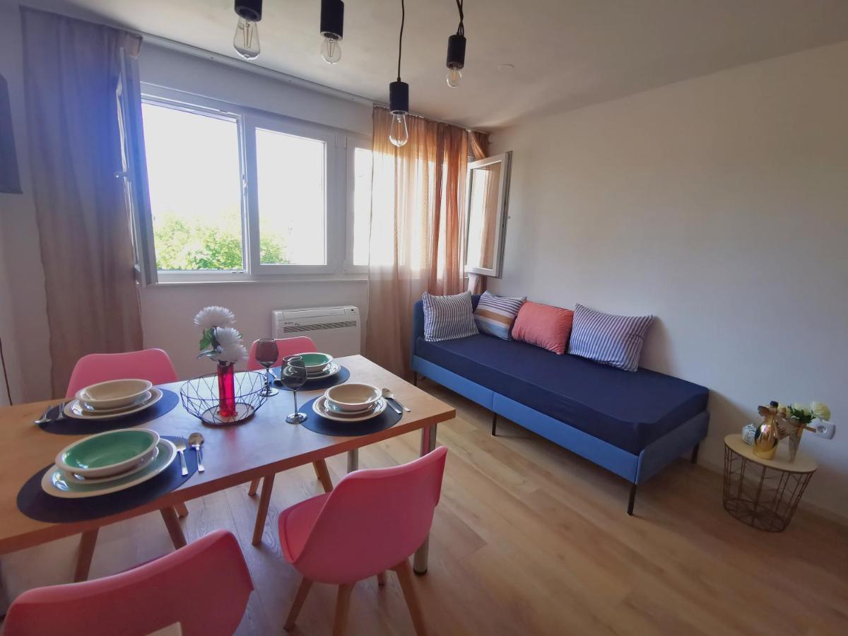 City Center Apartment Bravos Макарська Екстер'єр фото